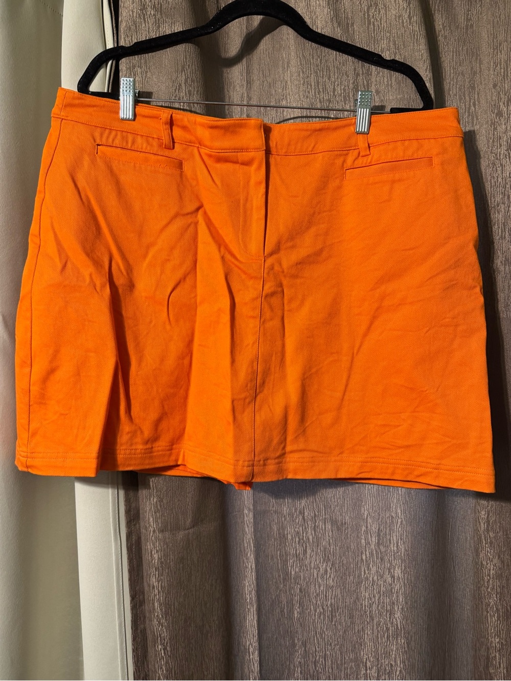 Sag Harbor Women’s Mini Skort Orange Size 18 with Stretch Casual Flat Front